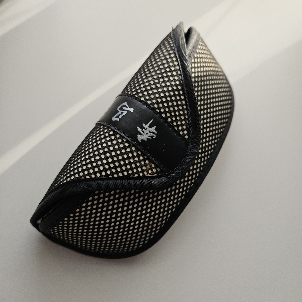 BMA soft eyeglasses case
